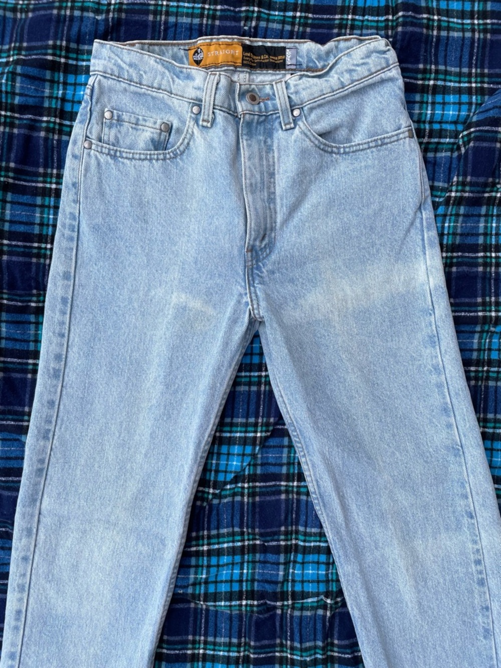 Levi’s 525s | Vintage Silver Tab Distressed Long Slim Tapered Jeans 1994 - Picture 5 of 9